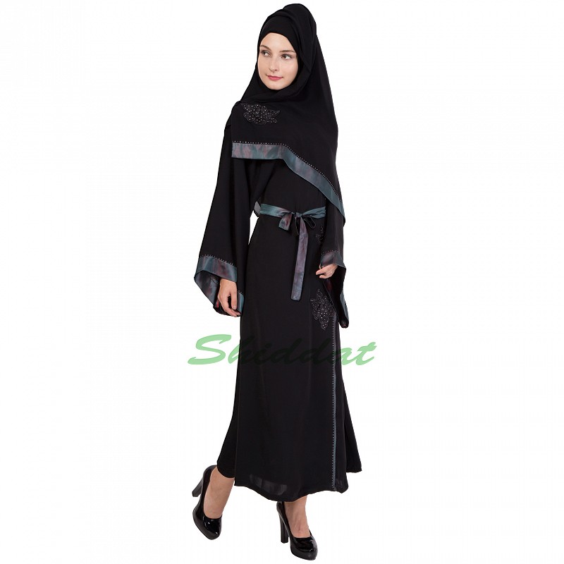Online Nidha abaya with flower applique and diamond 