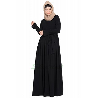 Pleated dress abaya with belt- Black color