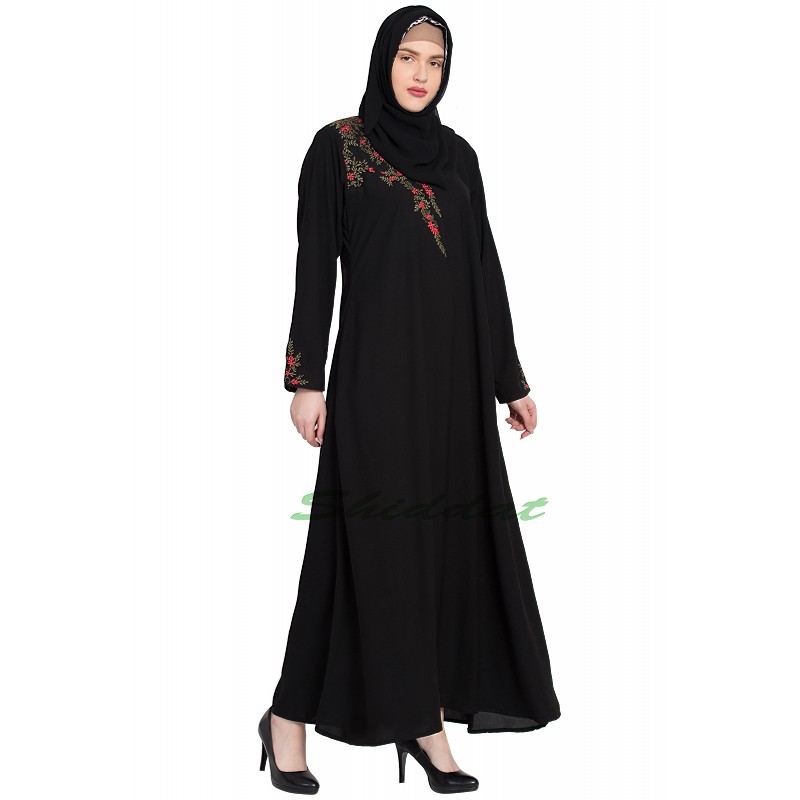 Embroidered Abaya online - Black colored abaya with simple Embroidery w...
